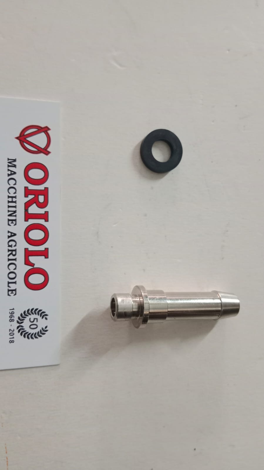 RACCORDO PORTA GOMMA D 10